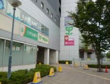 スーパー　サミットストア篠崎ツインプレイス店（スーパー）まで266m