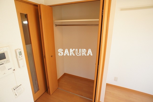 収納　お荷物の多い方でも安心のクローゼット付き♪