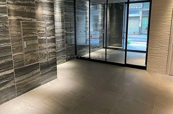 ロビー　★《見学予約受付中》★