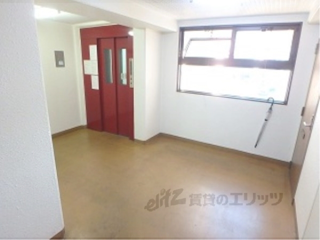 ロビー　ロビー