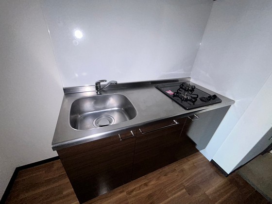 キッチン　※別部屋の写真です