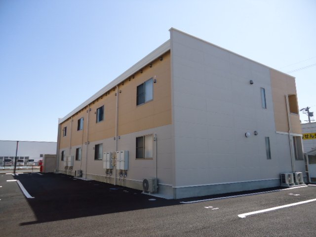 建物外観　外観写真（昼）