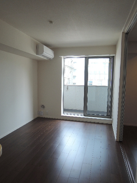 居室・リビング　東向き広々としたＬＤＫ１０．４帖