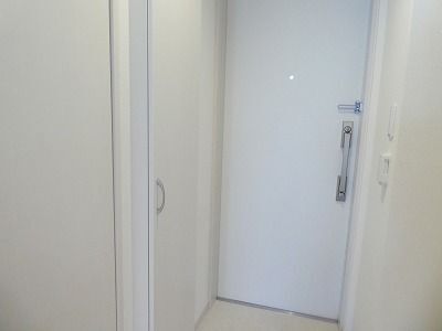 玄関　（別室写真です）