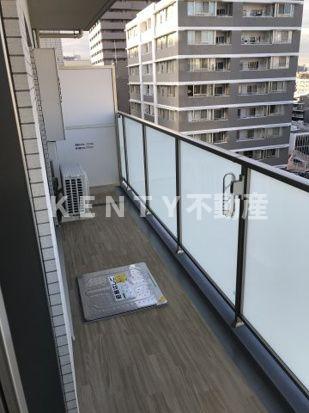 バルコニー　開放的で明るい空間を演出してくれるバルコニーです