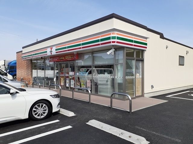 コンビニ　セブンイレブン　丹陽町三ツ井店（コンビニ）まで220m