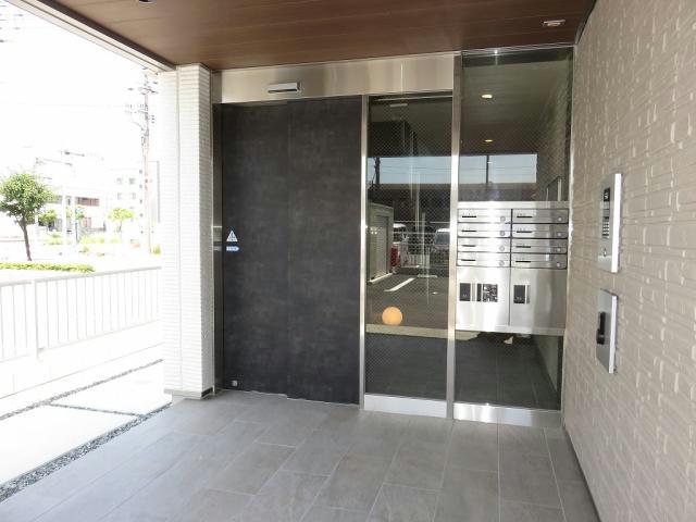 エントランス　エントランス部分