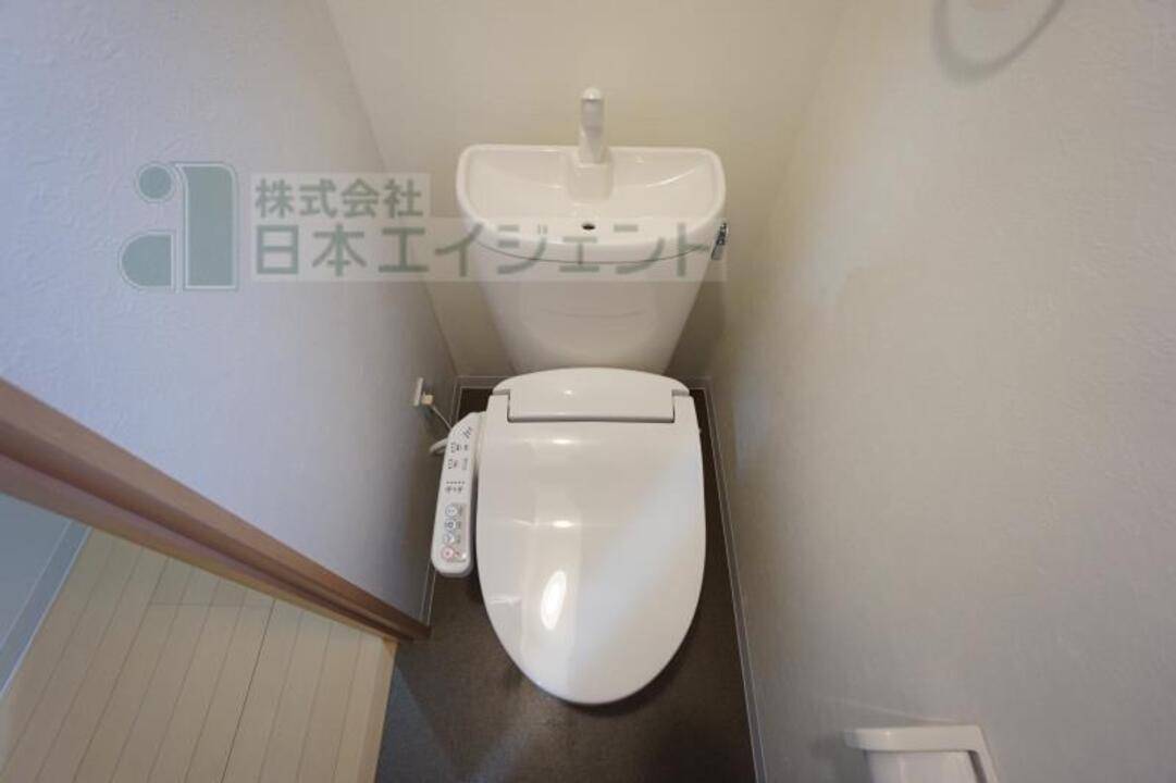 トイレ　トイレ