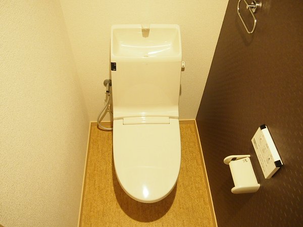 トイレ　ウォシュレット