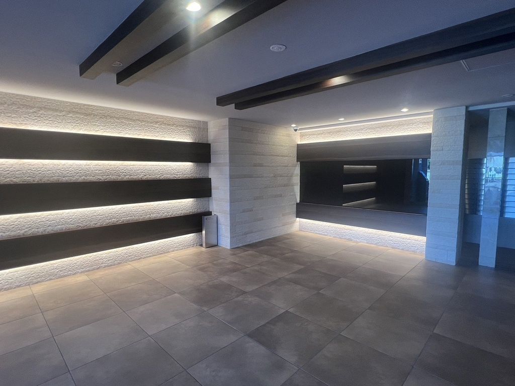 ロビー　エントランス