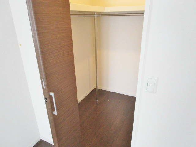 収納　※別号室の写真です。