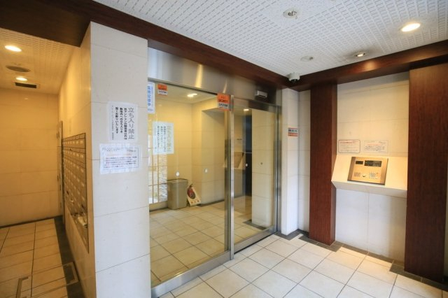 セキュリティ　オートロック完備