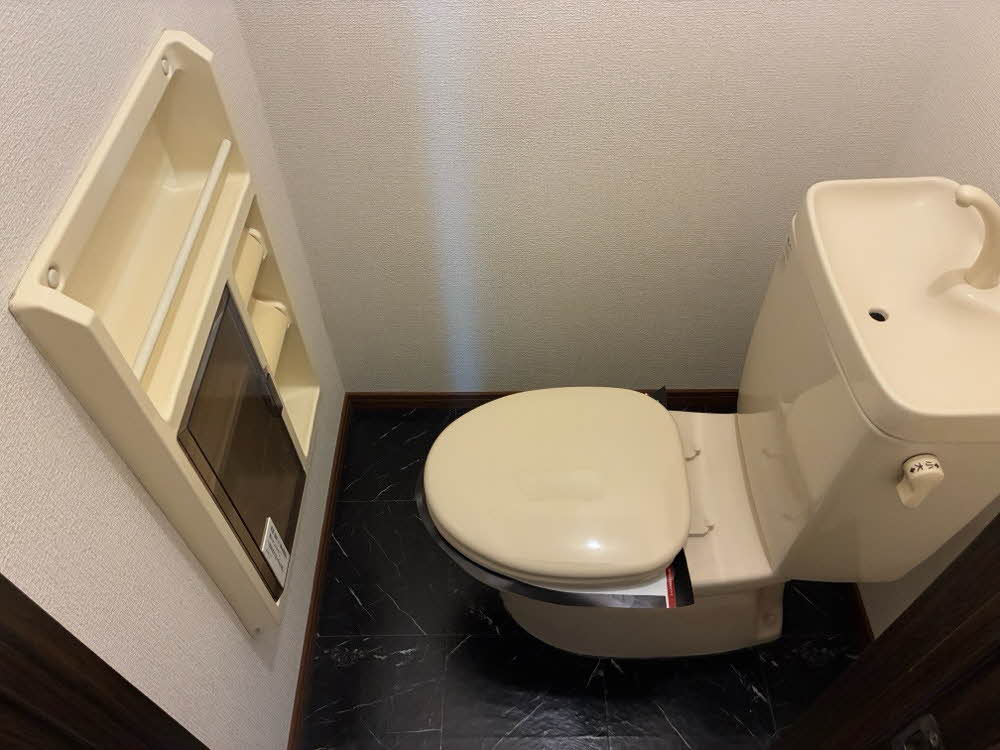 トイレ　同仕様