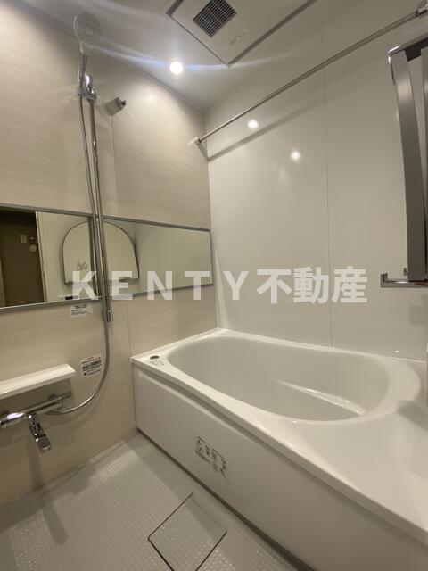 バス・シャワールーム　お風呂です