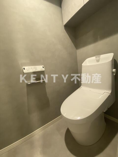 トイレ　清潔感のあるトイレです