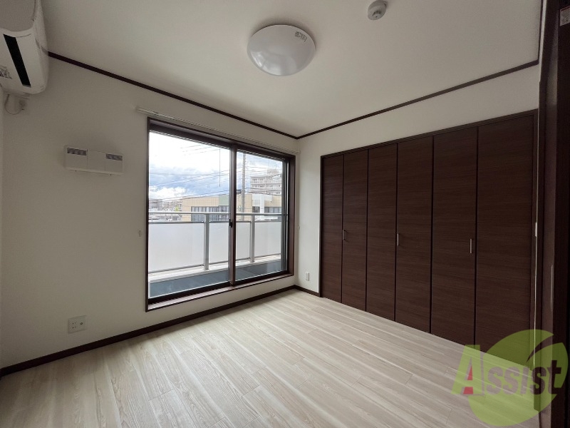 その他部屋・スペース　５．５帖のお部屋です。寝室として過ごしやすそうですね。