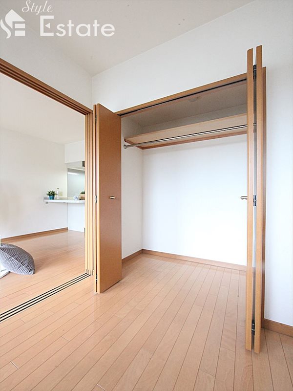 収納　クローゼット