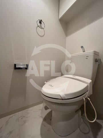 トイレ　レジュールアッシュアーバンベイ　トイレ