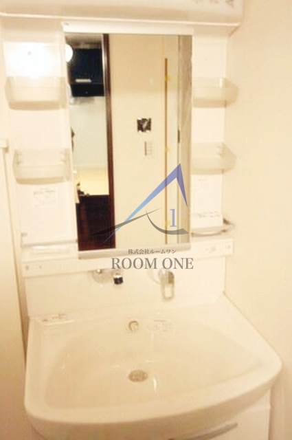 洗面設備　洗面台です。