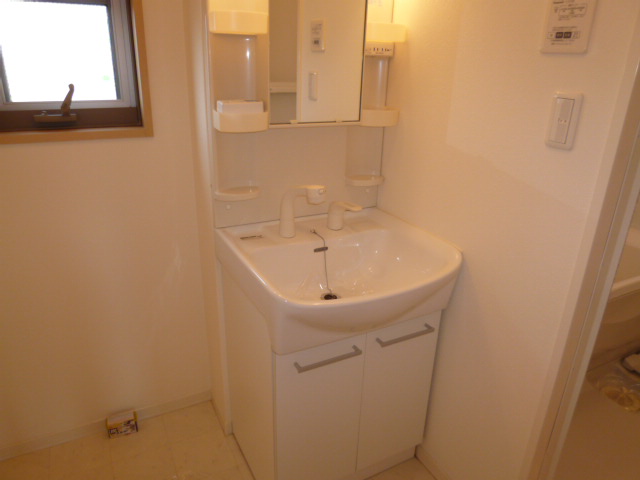 洗面設備　洗髪洗面化粧台