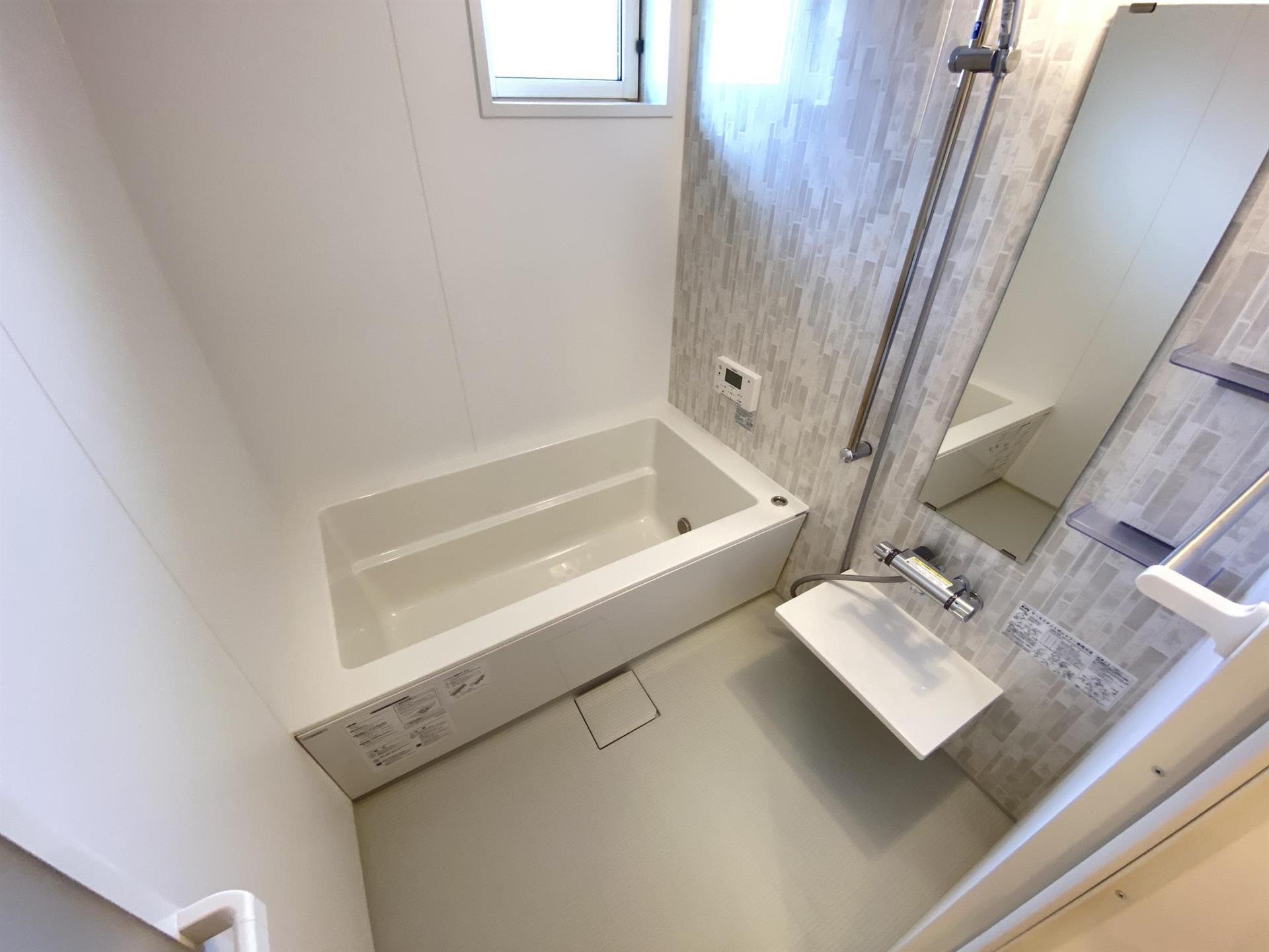 バス・シャワールーム　浴室