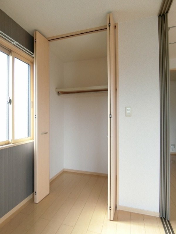 収納　図面と現状に相違がある場合には現状を優先