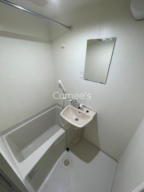 バス・シャワールーム　バスルーム