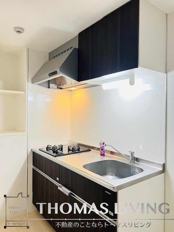 キッチン　広々システムキッチン　※反転タイプになります。