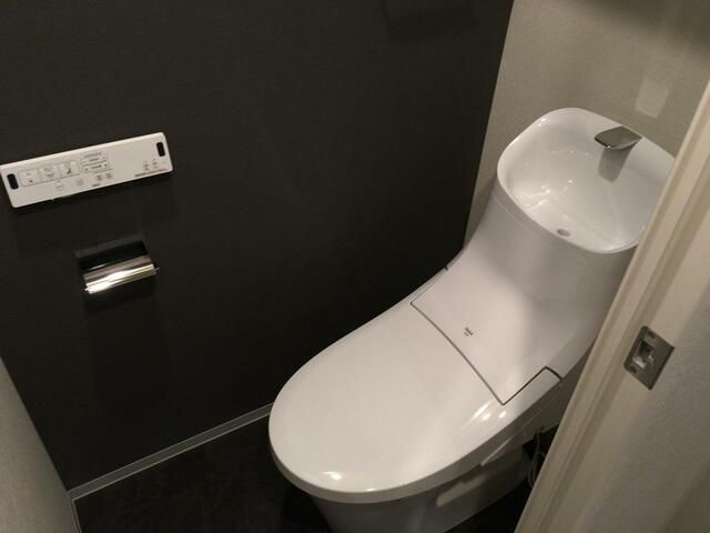 トイレ　ゆったりとした空間のトイレです