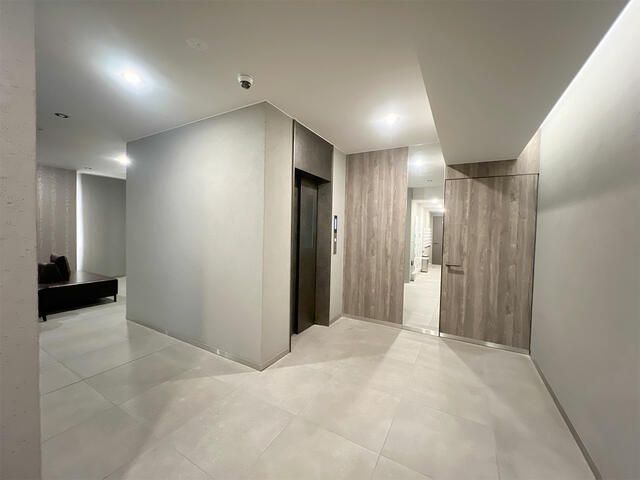 居室・リビング　こちらの居間で趣味の時間をお楽しみください