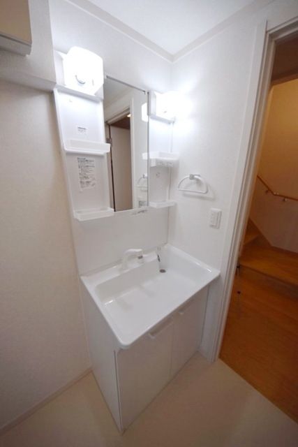 洗面設備　★同施工会社の別物件参考写真・実際とは異なります★