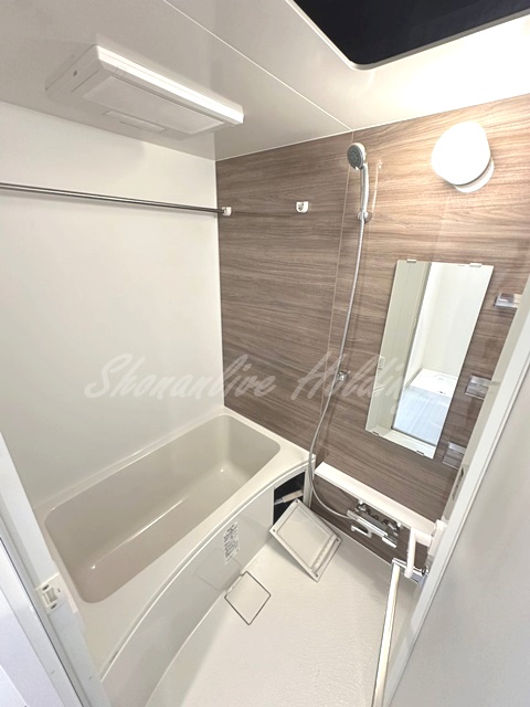 バス・シャワールーム　綺麗なお風呂♪※同施工別建物