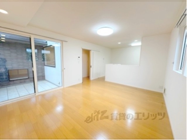 居室・リビング　洋室