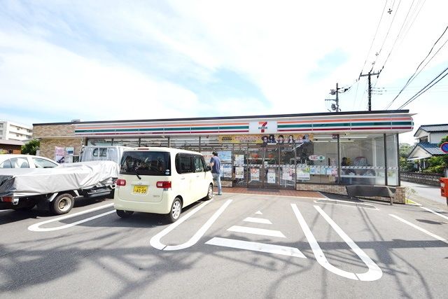 コンビニ　セブンイレブン座間南栗原3丁目店（コンビニ）まで500m