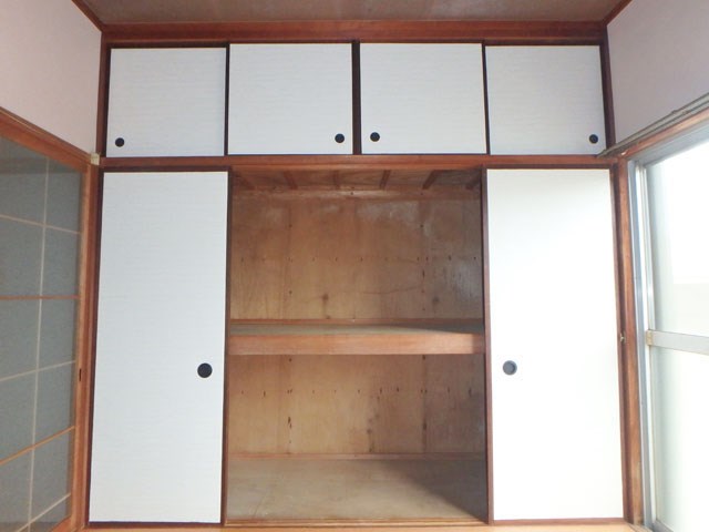 収納　大きな押入で収納ばっちり☆