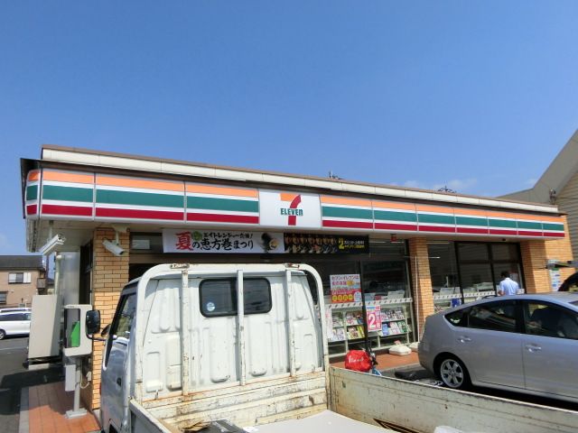 コンビニ　セブンイレブン川越的場新町店（コンビニ）まで1000m