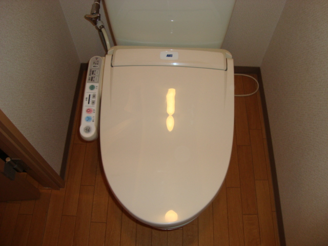 トイレ　シャワー付トイレ