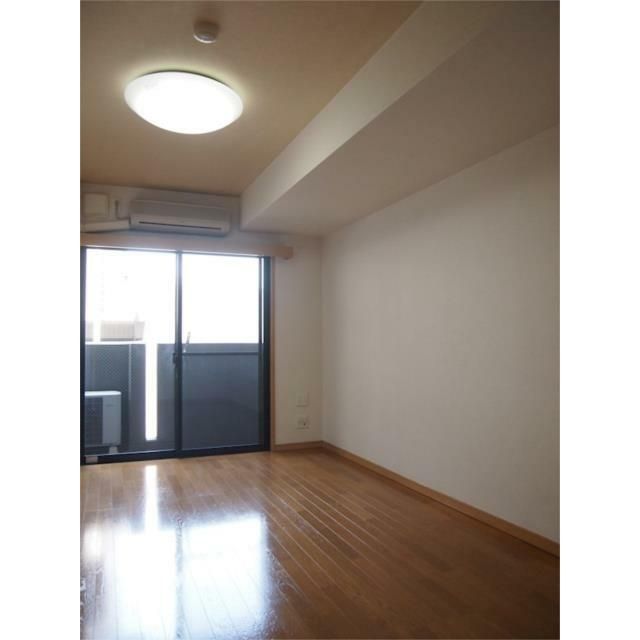 居室・リビング　※別号室参考写真です※