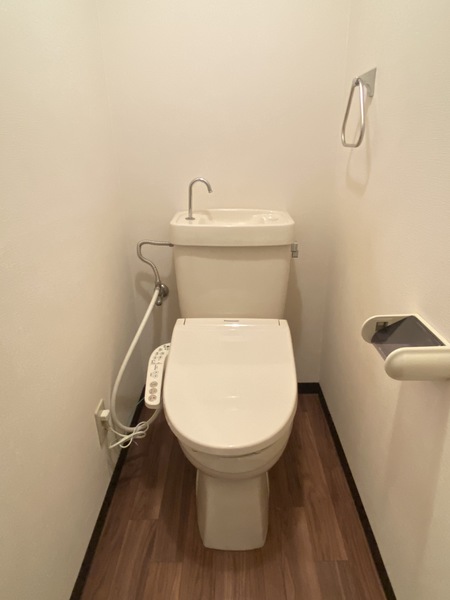 トイレ　洗浄便座