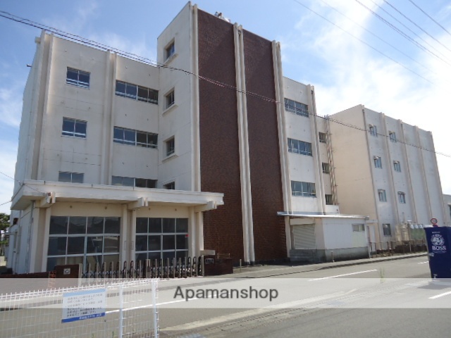 小学校　菊川市立加茂小学校（小学校）まで259m