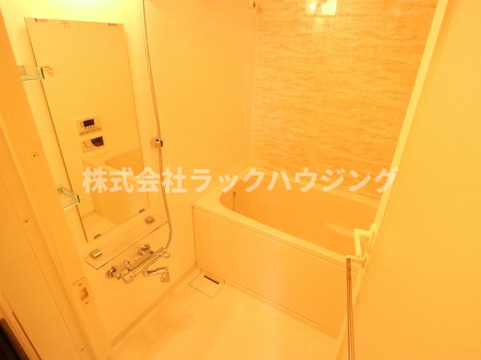 バス・シャワールーム　※同仕様写真となります。