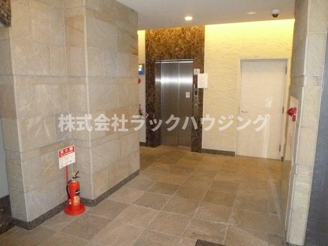 ロビー　※同仕様写真となります。