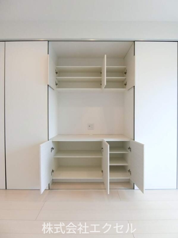 収納　お部屋を広くお使い頂けます。