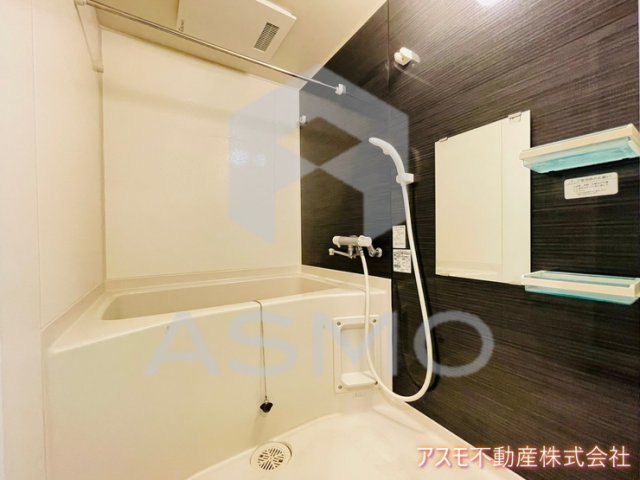 バス・シャワールーム　同マンション別部屋　参考写真