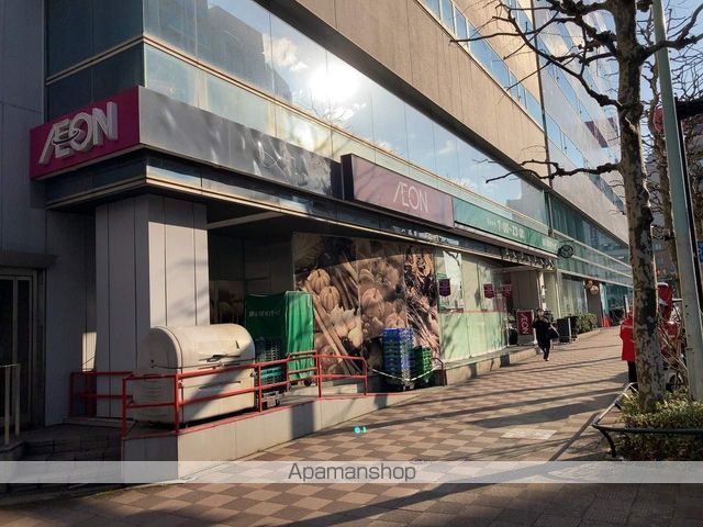 スーパー　まいばすけっと新富町駅前店（スーパー）まで238m