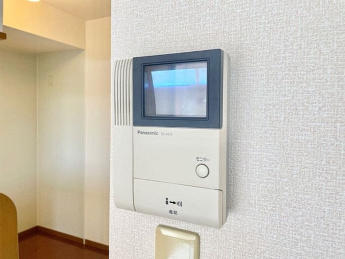 セキュリティ　モニター付きインターホン