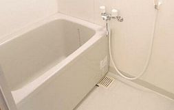 バス・シャワールーム　お風呂です