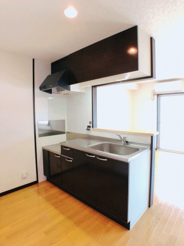 キッチン　オシャレなカウンターキッチン