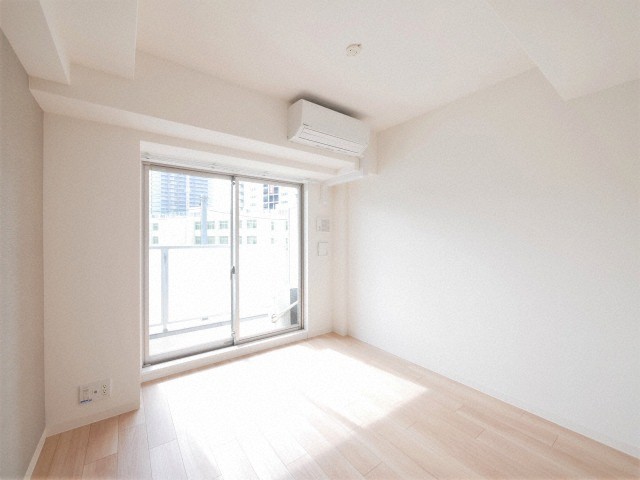 居室・リビング　コンパクトで使いやすい洋室です