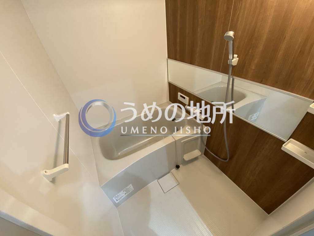 バス・シャワールーム　浴室